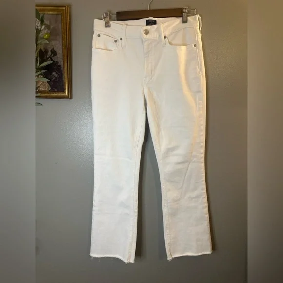 J.Crew Mid Rise Flare Crop Jeans White Raw Hem Size 28 Coastal Preppy - Picture 3 of 7
